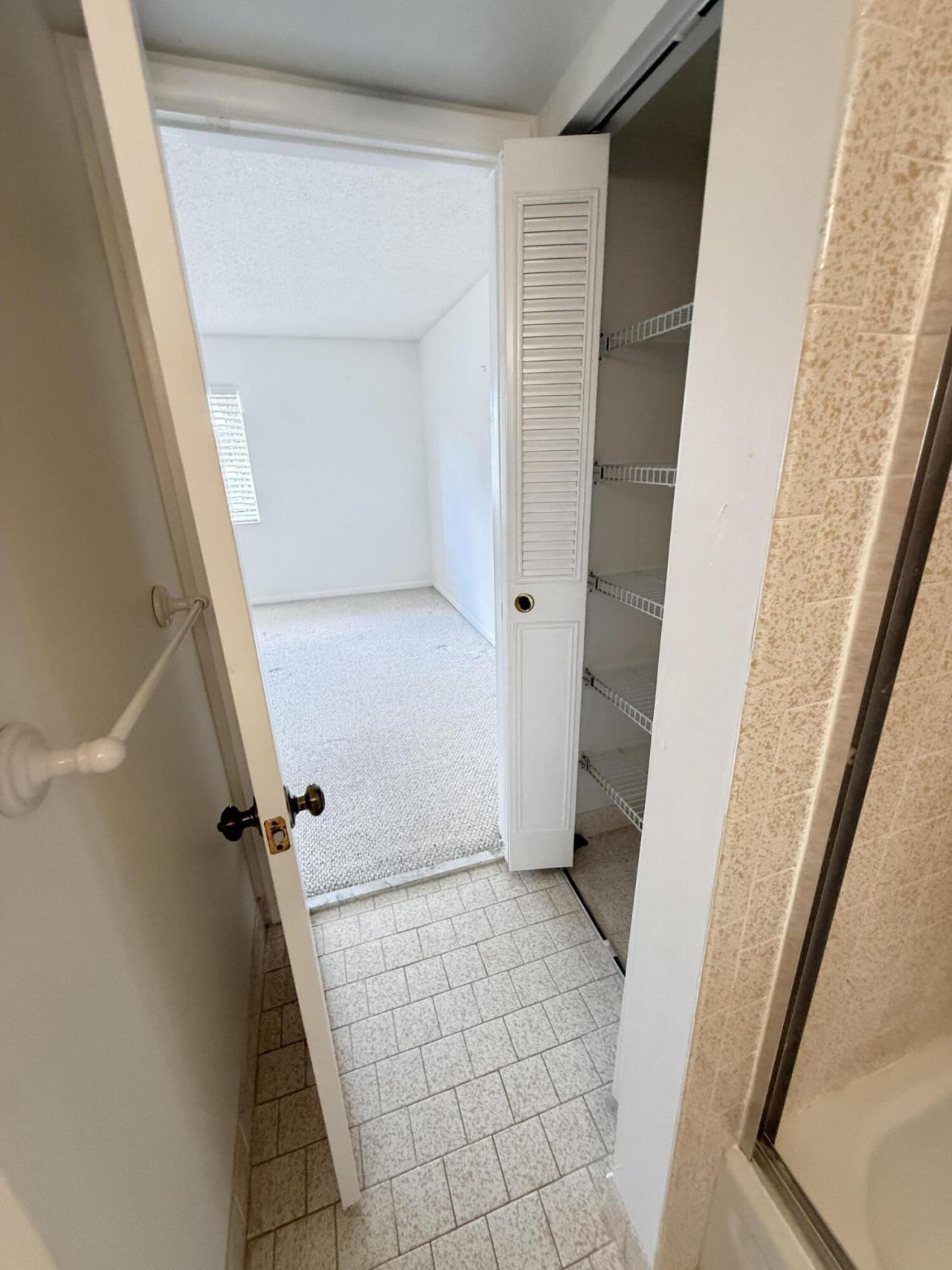 418 Pine Glen Lane, Unit C-2, Greenacres, FL 33463 Photo