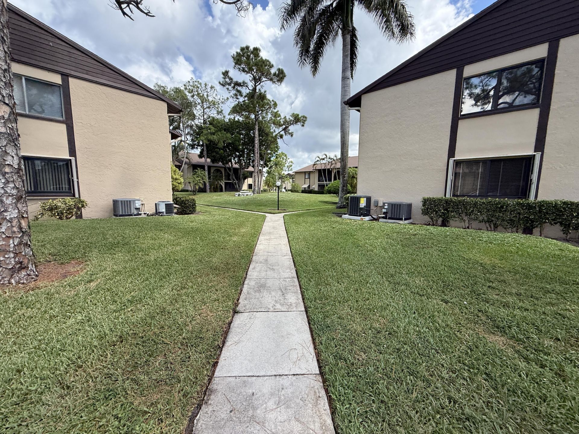 418 Pine Glen Lane, Unit C-2, Greenacres, FL 33463 Photo