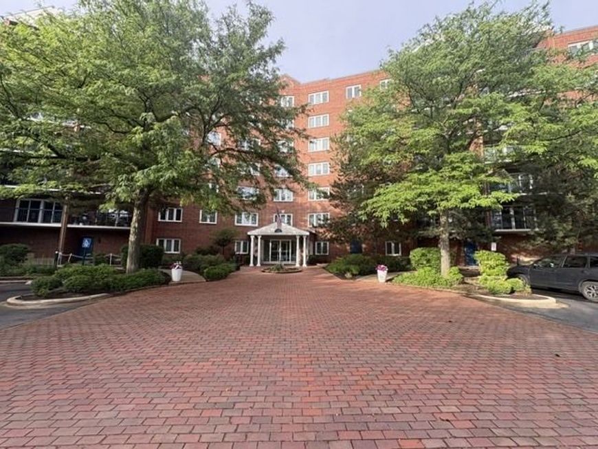 Main Photo