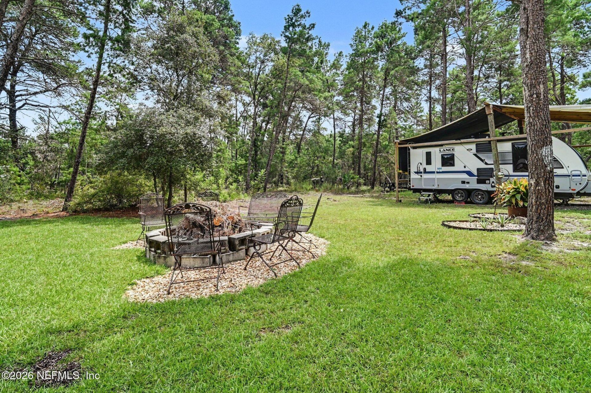 304 Grove Street, Welaka, FL 32181 Photo