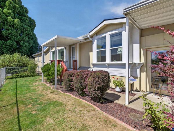 2655 NW Highland #13 Dr, Corvallis, OR 97330