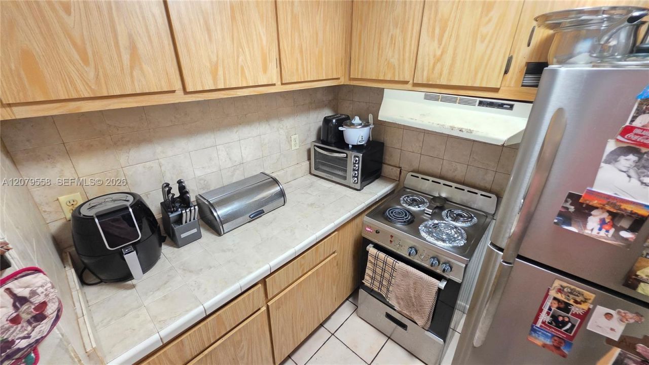 15619 SW 73rd Cir Ter, Unit 10-8, Miami, FL 33193 Photo