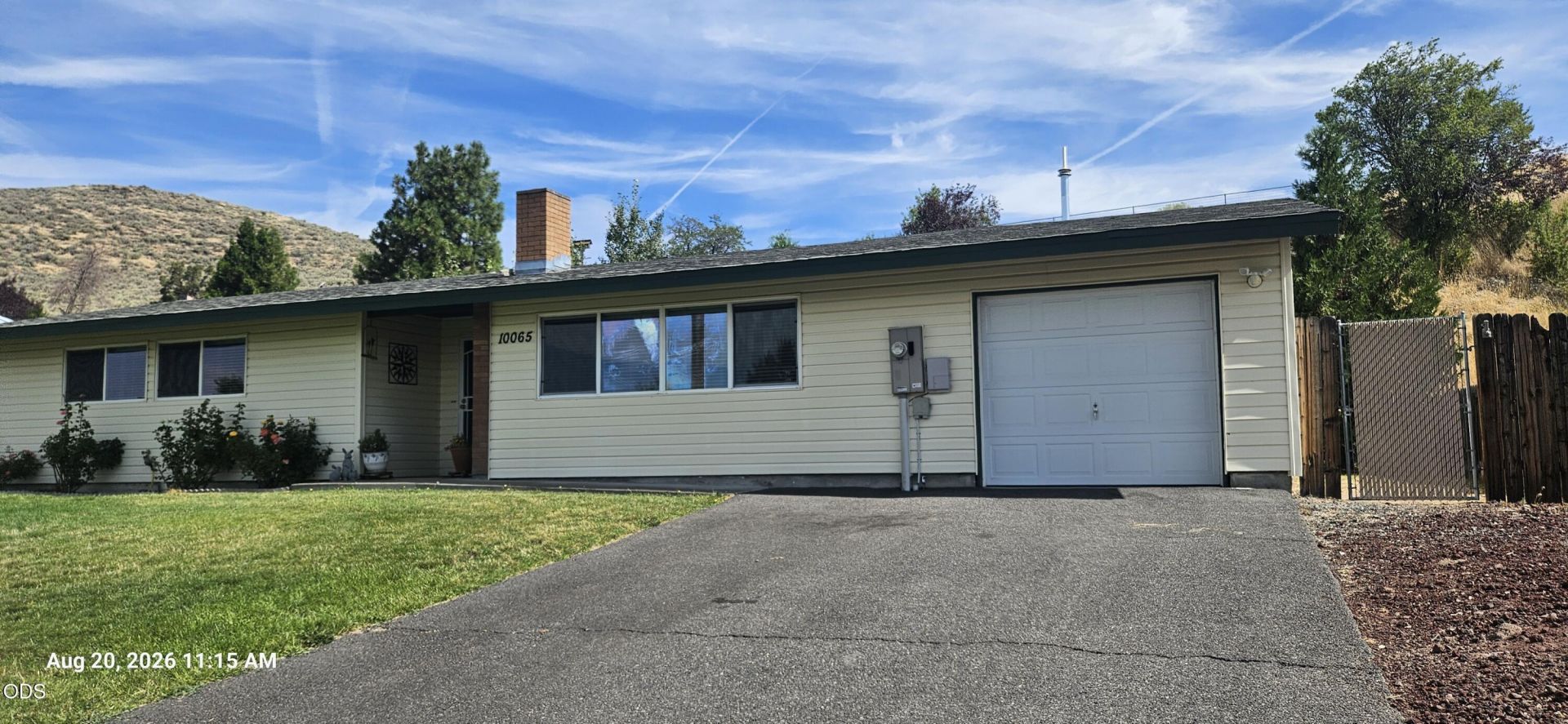 10065 Westbrook Drive, Klamath Falls, OR 97603 Main Photo