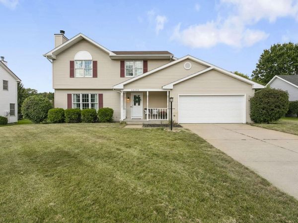 18235 Balston Circle, South Bend, IN 46637