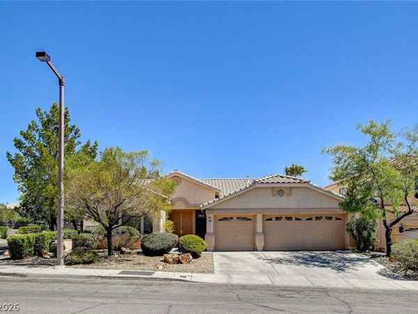 10324 Falls Church Avenue, Las Vegas, NV 89144