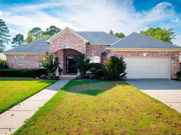 116 Valderrama Drive, Benton, AR 72015