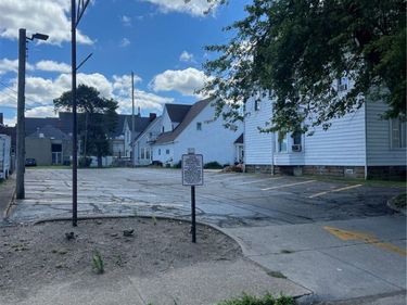 223 W 6th Street, Lorain, OH 44052