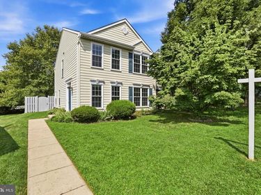 17359 LEGACY TERRACE, ROUND HILL, VA 20141
