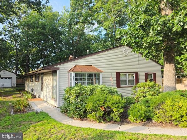 329 EVERGREEN ROAD , MOUNT LAUREL, NJ 08054