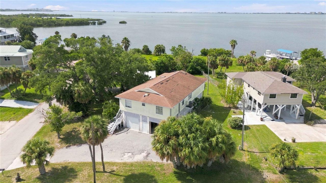 6904 22nd Street W, Bradenton, FL 34207 Photo
