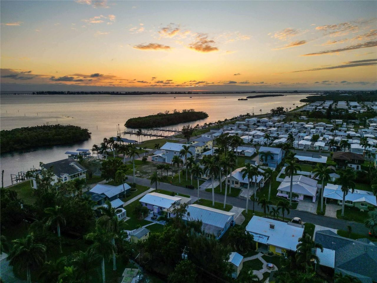 6904 22nd Street W, Bradenton, FL 34207 Photo