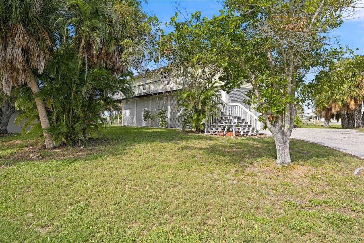 6904 22nd Street W, Bradenton, FL 34207 Photo