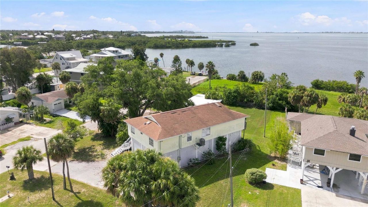 6904 22nd Street W, Bradenton, FL 34207 Photo