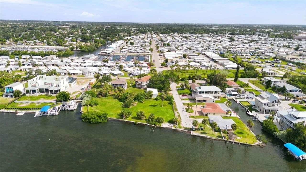6904 22nd Street W, Bradenton, FL 34207 Photo
