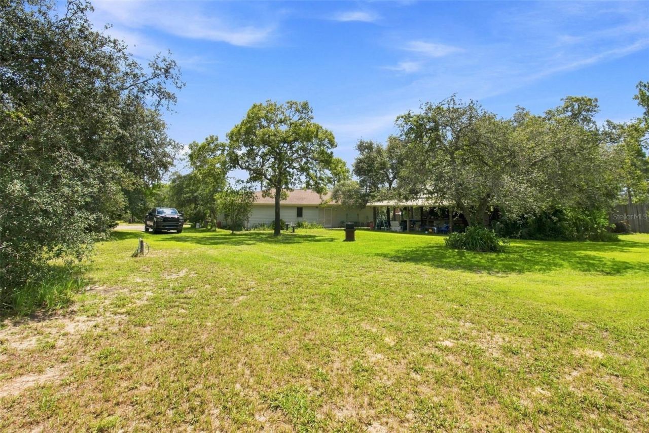 8279 Sunshine Grove Road, Brooksville, FL 34613 Photo