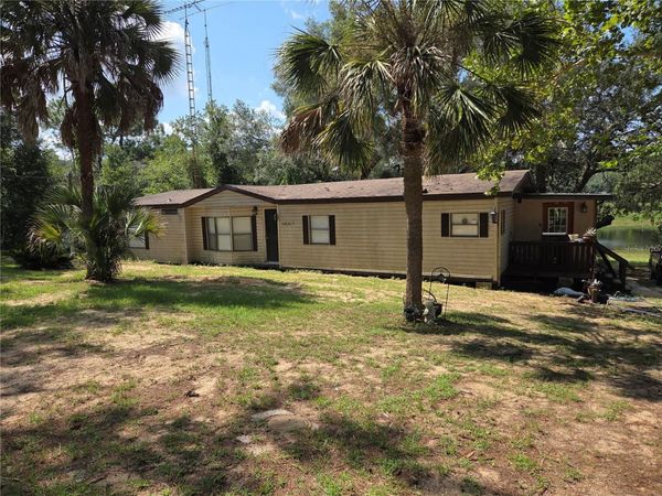 1607 TWIN LAKES BOULEVARD , INTERLACHEN, FL 32148