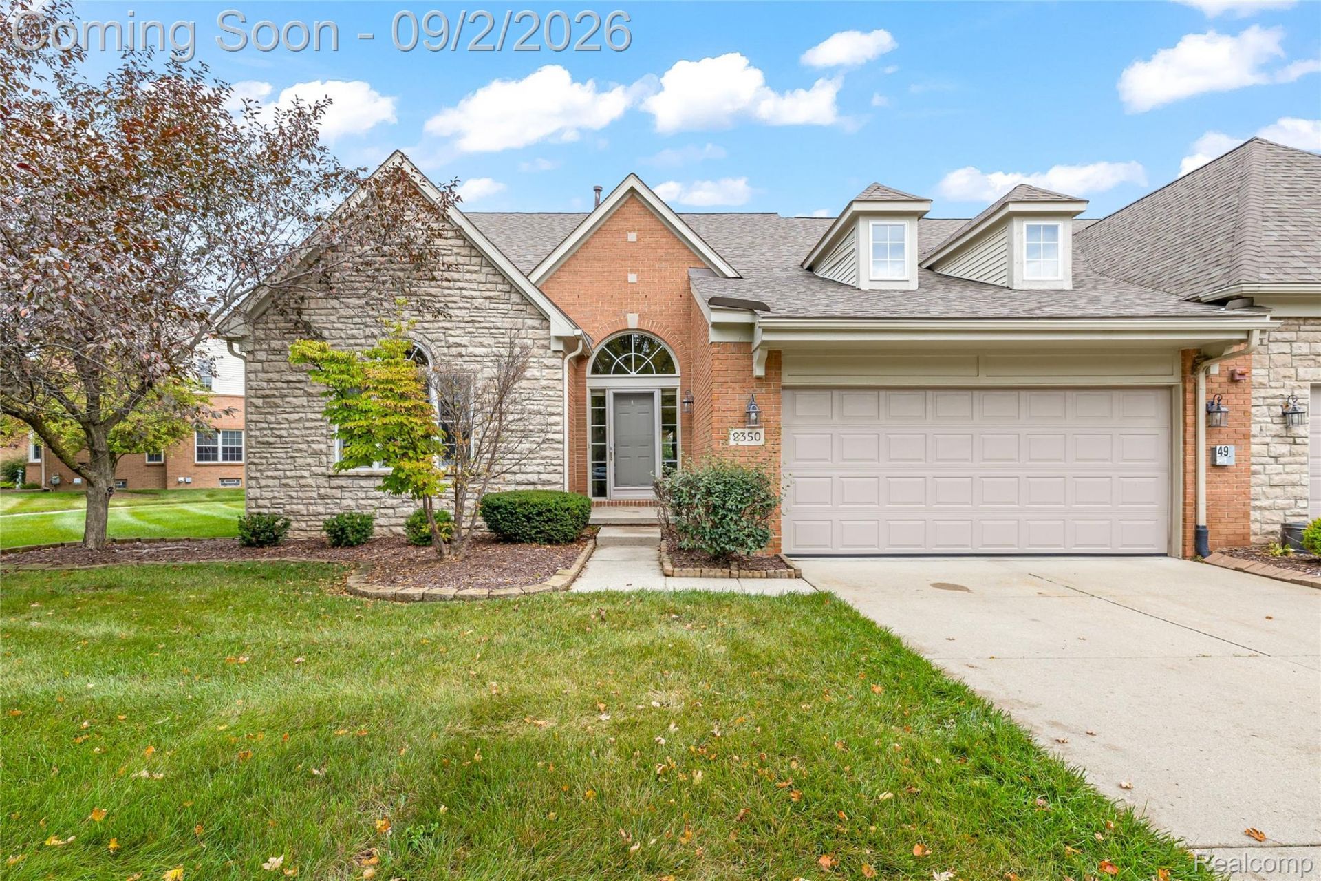 2350 Lexington Circle S, Canton Township, Mi 48188 Main Photo
