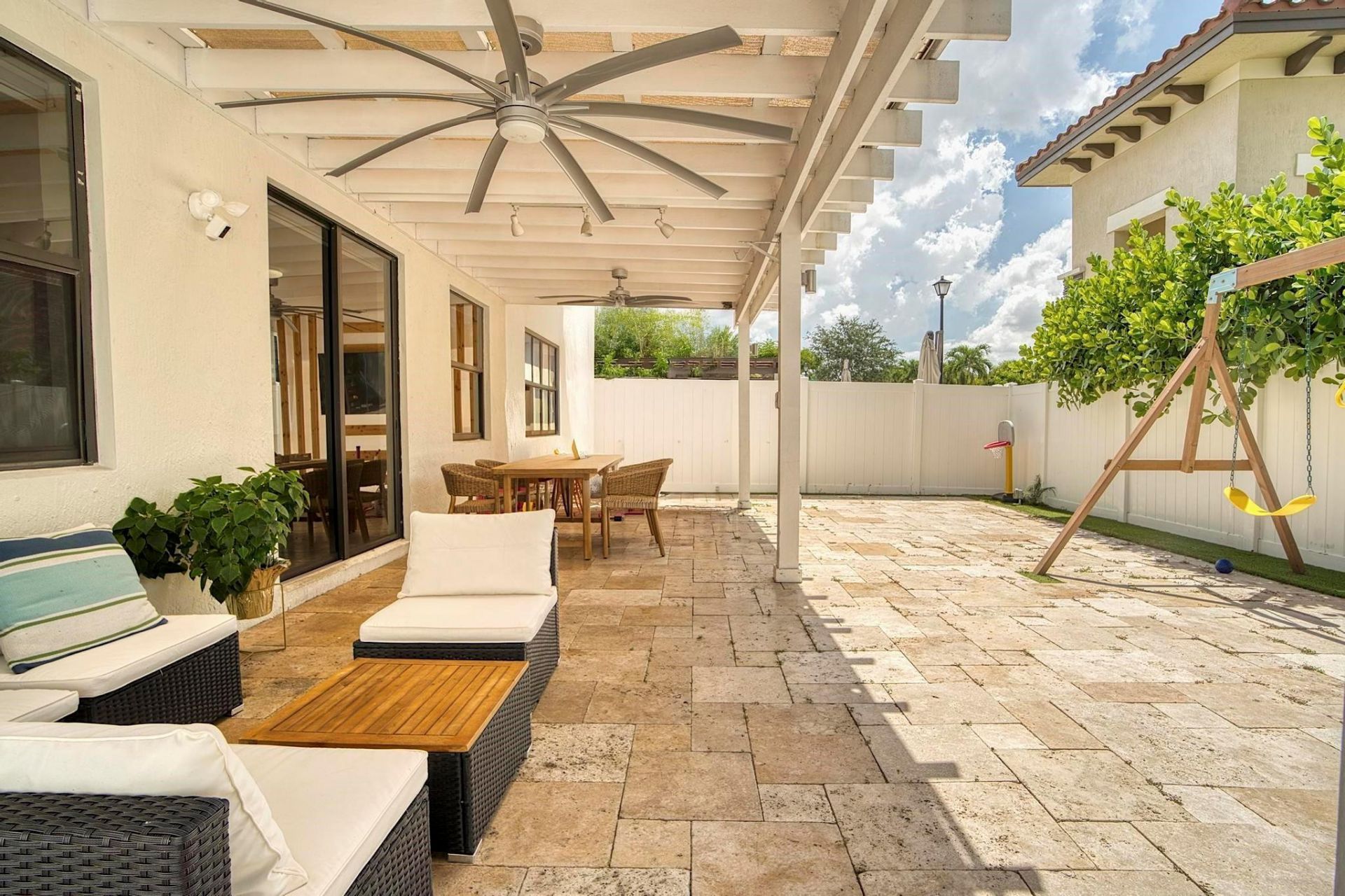 3548 W 88th Street, Hialeah, FL 33018 Photo
