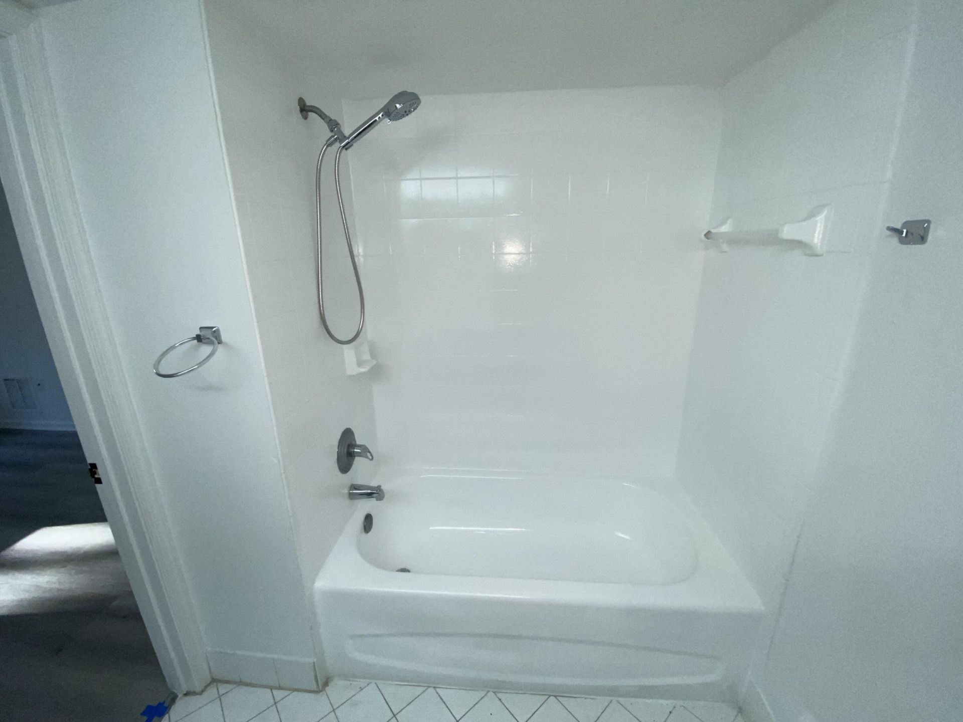 3740 N Jog Road, Unit 106, West Palm Beach, FL 33411 Photo