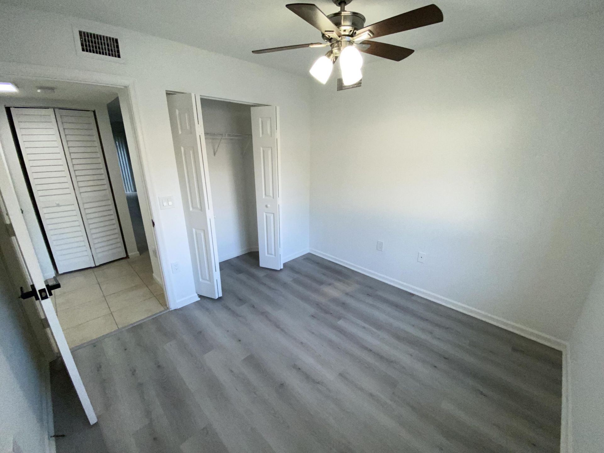 3740 N Jog Road, Unit 106, West Palm Beach, FL 33411 Photo