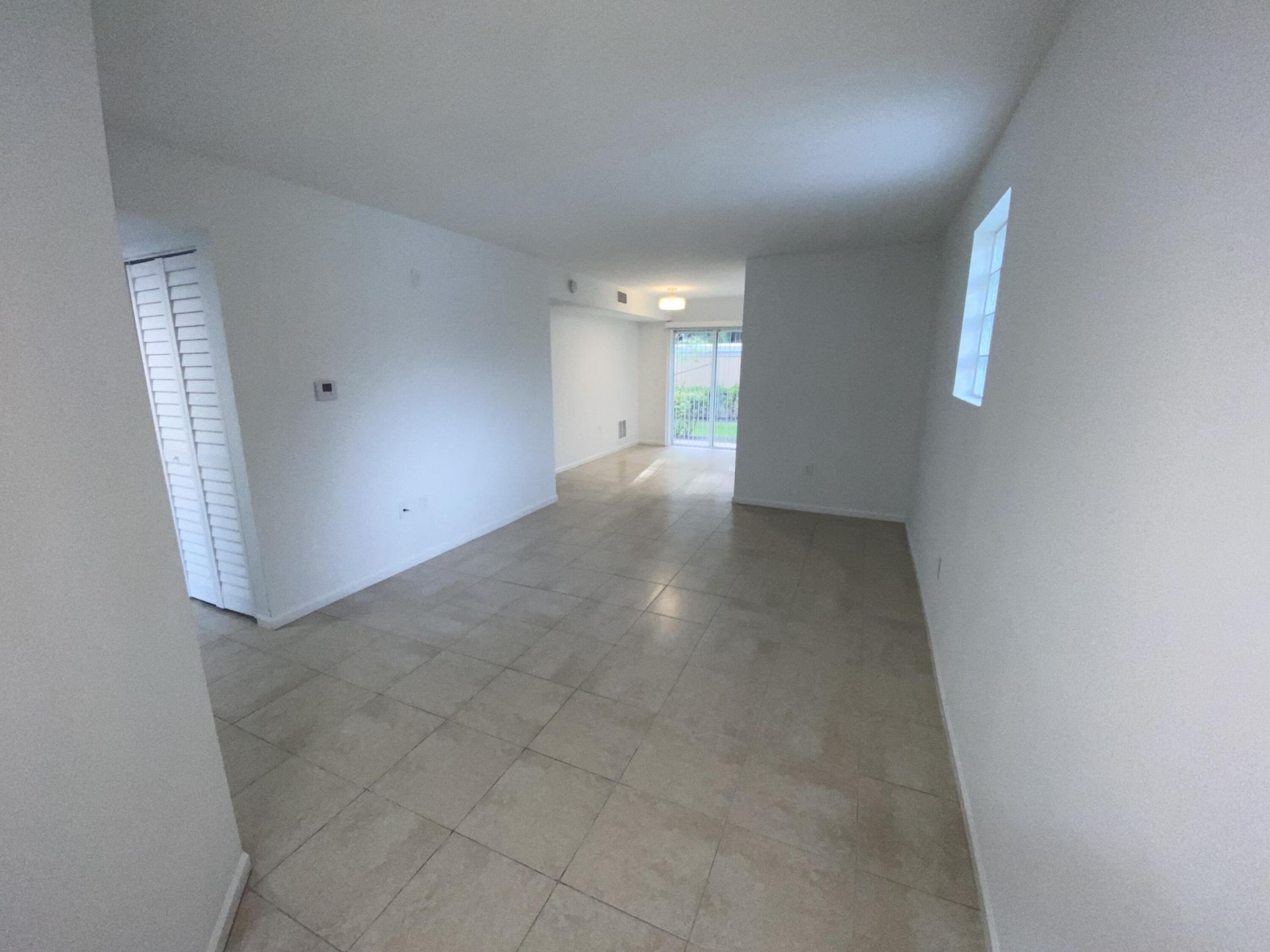 3740 N Jog Road, Unit 106, West Palm Beach, FL 33411 Photo