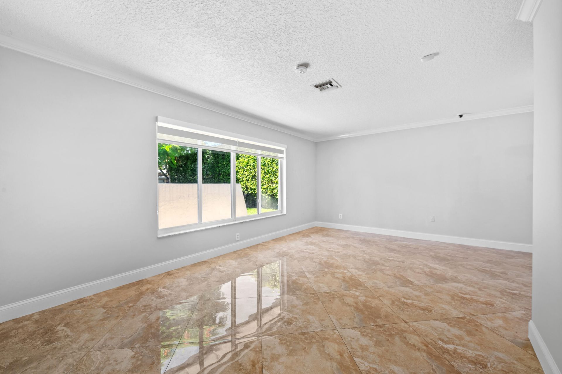 3291 NW 63rd Street, Fort Lauderdale, FL 33309 Photo