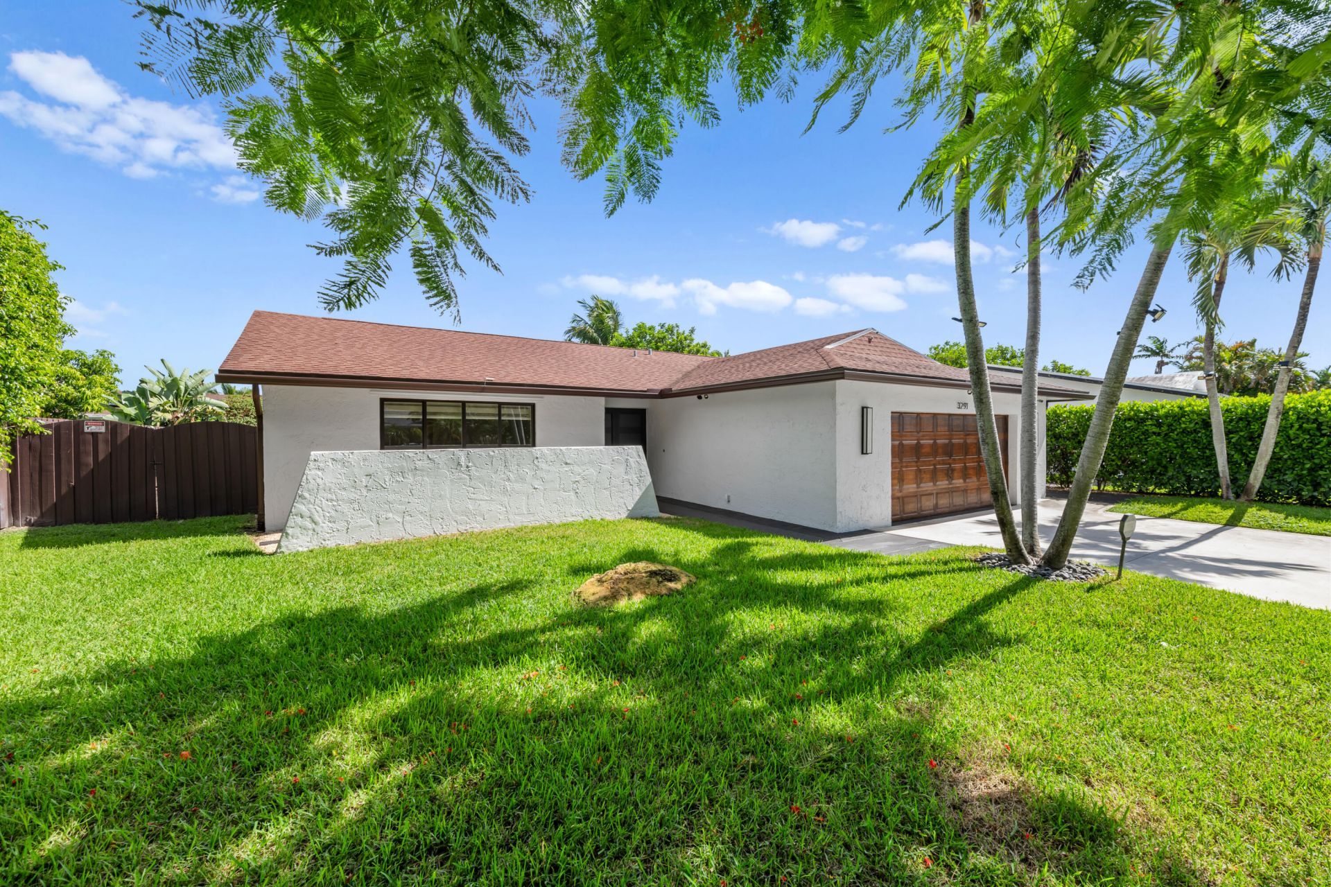 3291 NW 63rd Street, Fort Lauderdale, FL 33309 Photo