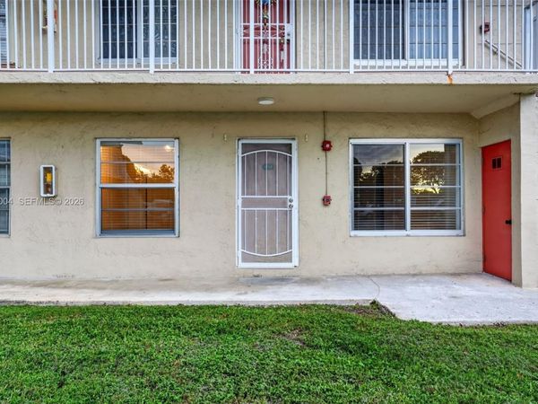 12840 SW 43rd Dr , Unit 176-B, Miami, FL 33175