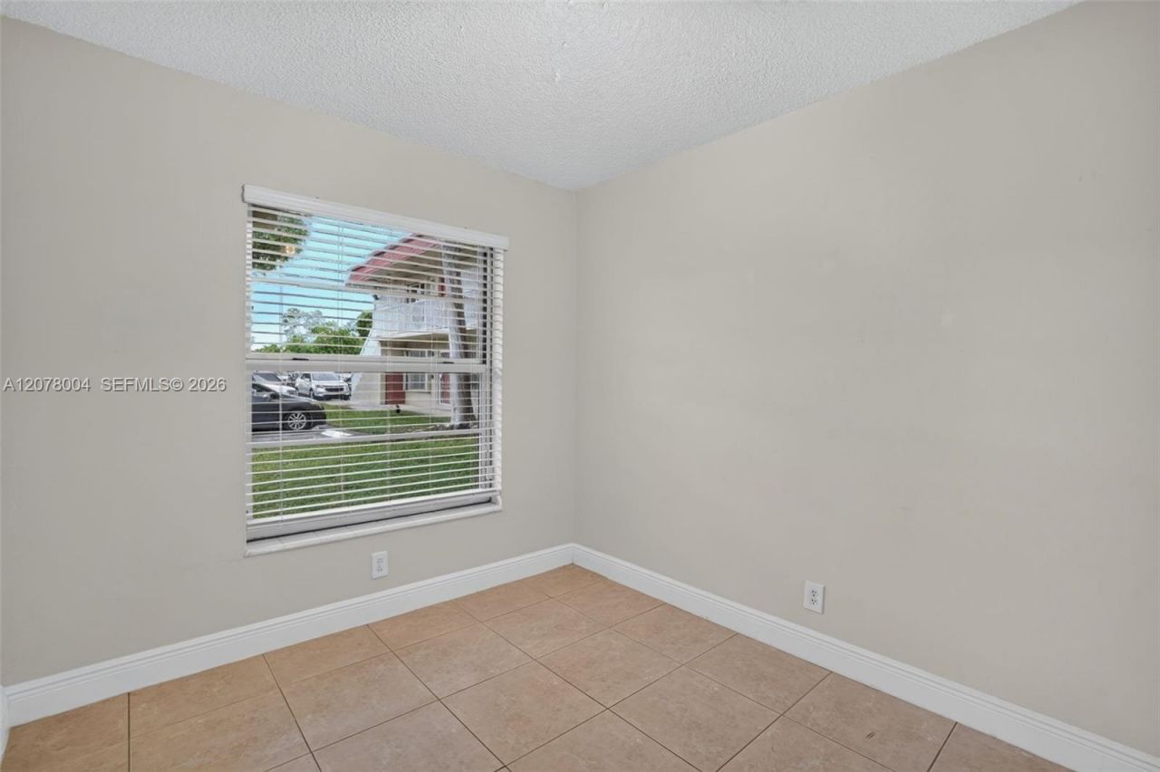 12840 SW 43rd Dr , Unit 176-B, Miami, FL 33175 Photo