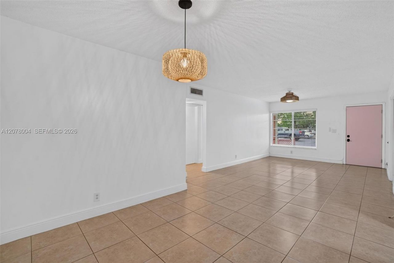 12840 SW 43rd Dr , Unit 176-B, Miami, FL 33175 Photo