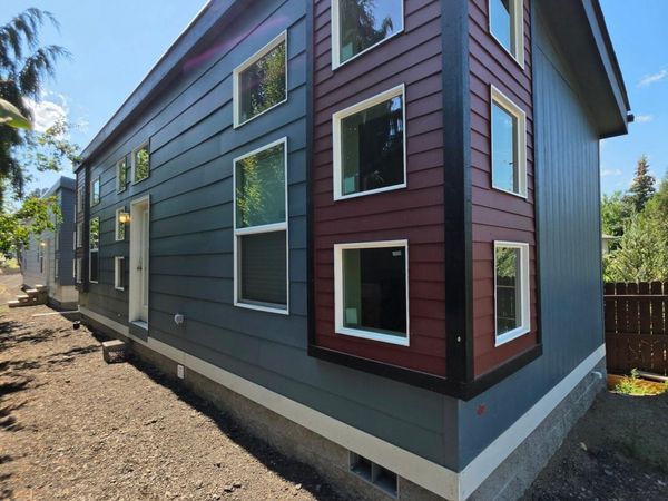 21298 NE Butler Market Road, Unit # 1, Bend, OR 97701