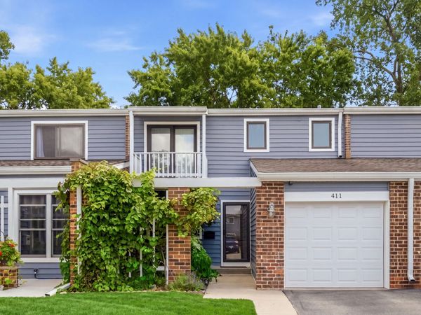411 Hickory Drive, Unit 411, Wheeling, IL 60090