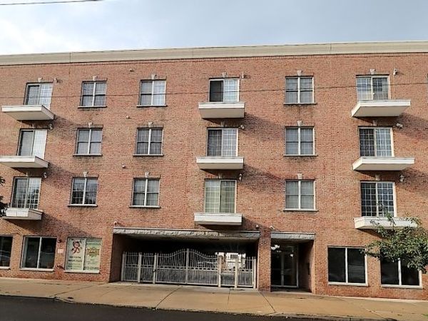 411 Chestnut St, Newark, NJ 07105
