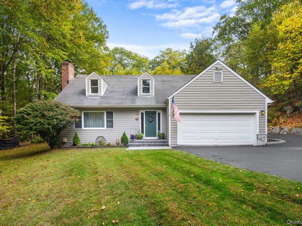 568 Farmers Mills Road, Carmel, NY 10512