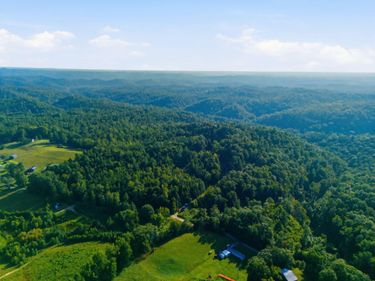 2065 Abner Flat Road, Beattyville, KY 41311