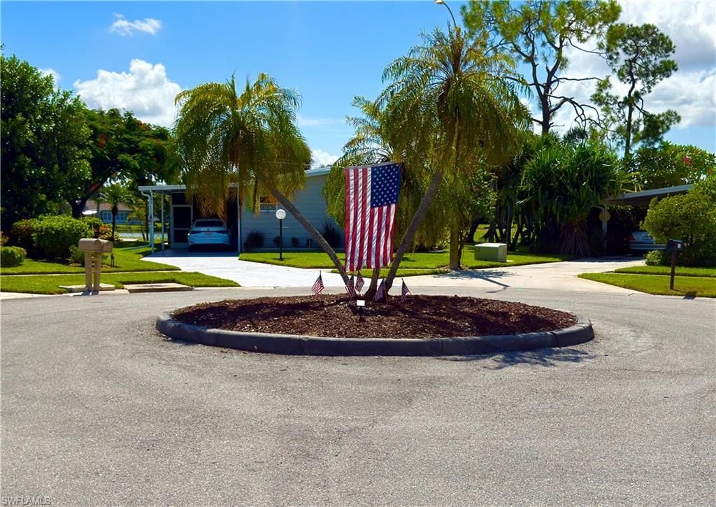 115 Calais Ct, Naples, FL 34112 Photo