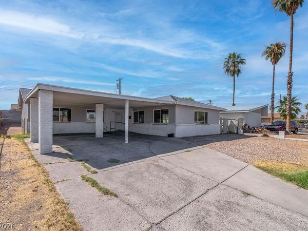 1501 N Tonopah Drive , Las Vegas, NV 89106