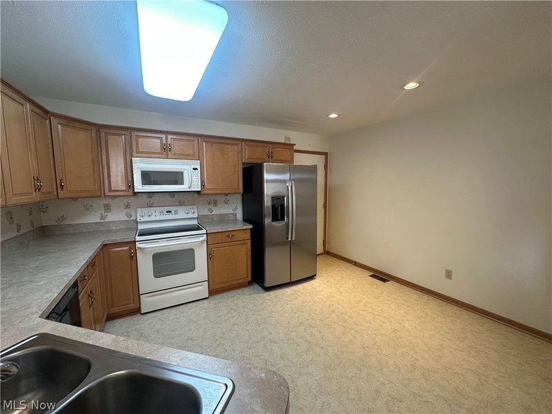 3337 Bayberry Cove, Wooster, OH 44691 Photo 10