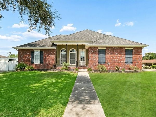 573 OAK Street , Norco, LA 70079