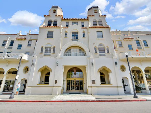 235 SUNRISE Avenue, Unit 3260, Palm Beach, FL 33480