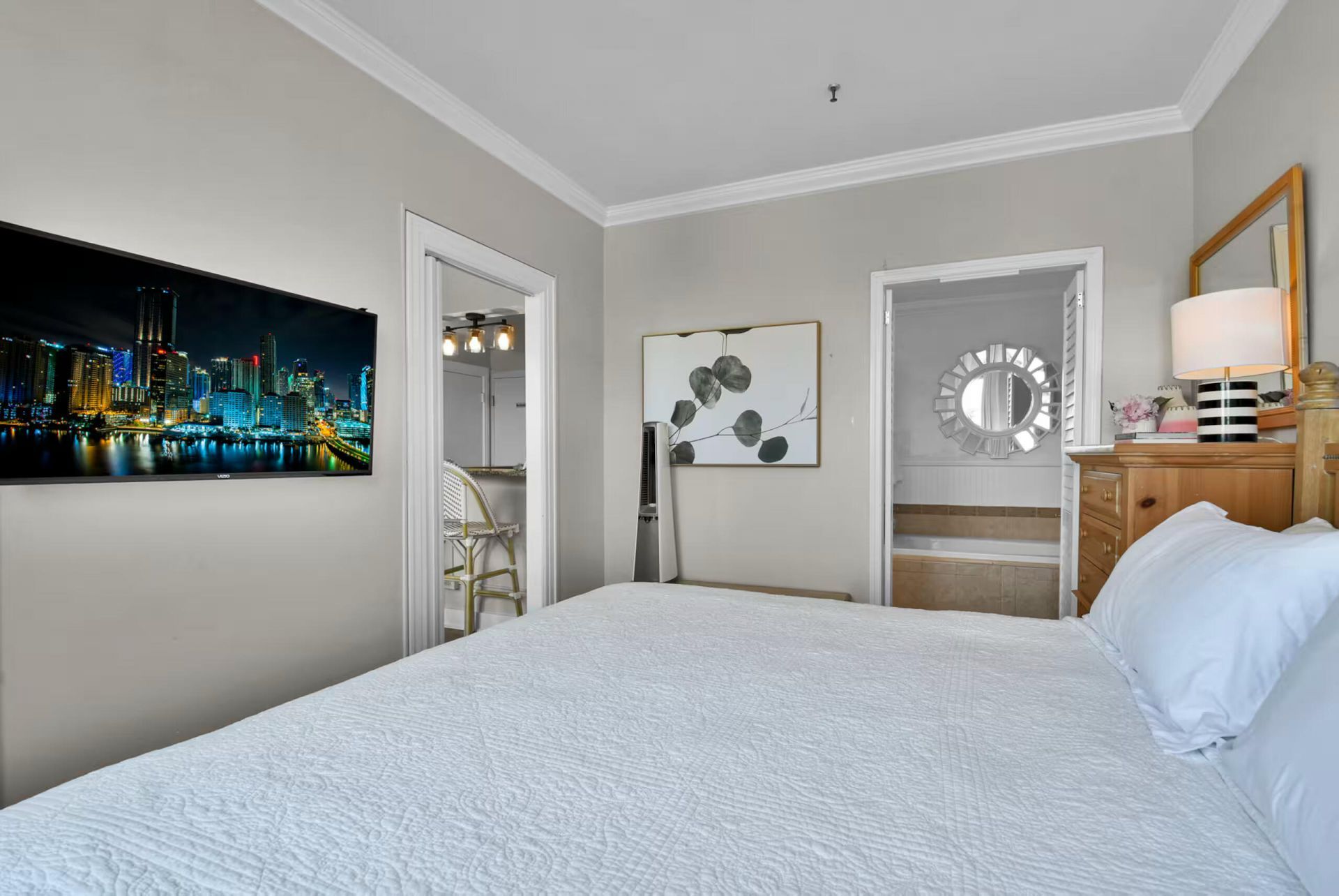 235 Sunrise Avenue, Unit 3260, Palm Beach, FL 33480 Photo