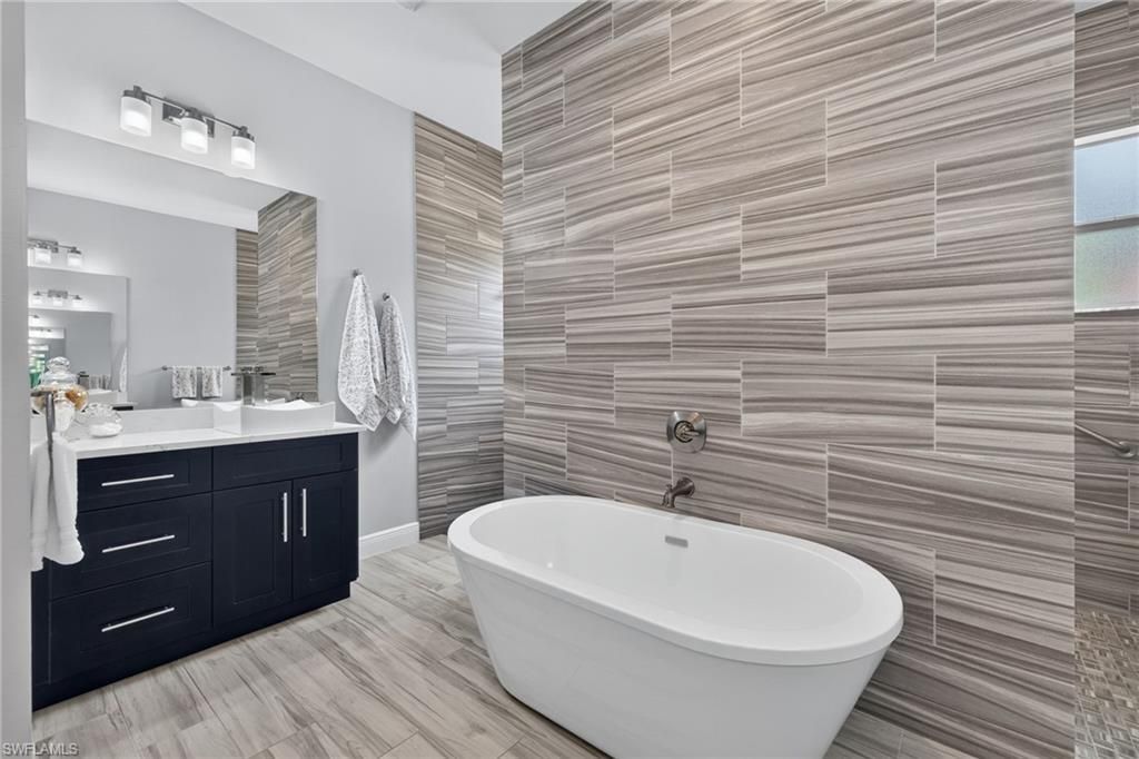 27150 Rue De Paix, Bonita Springs, FL 34135 Photo