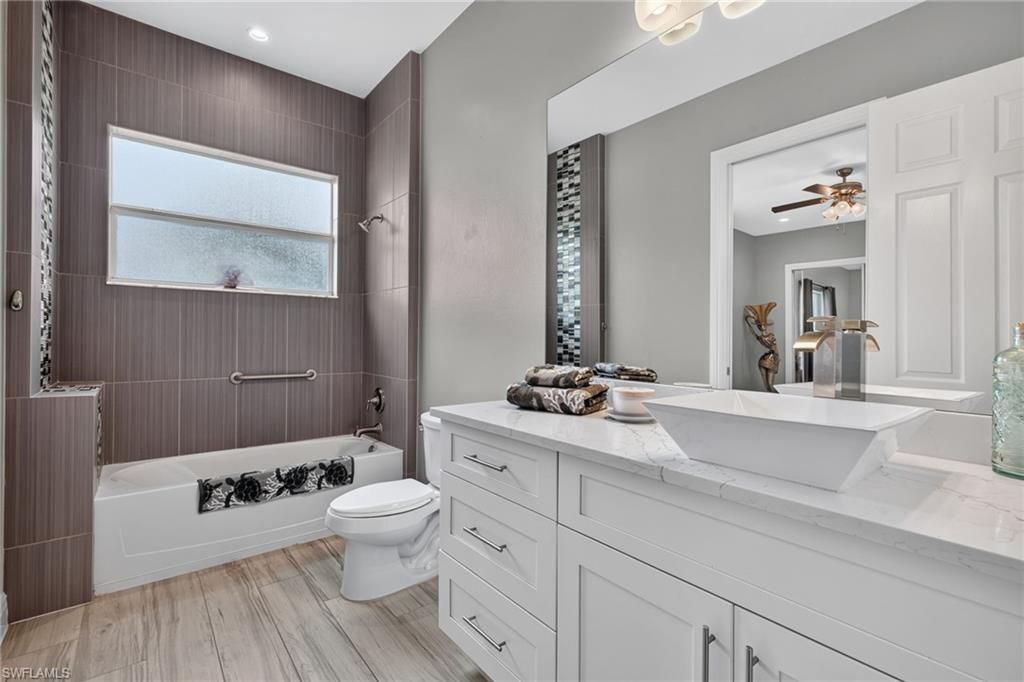 27150 Rue De Paix, Bonita Springs, FL 34135 Photo