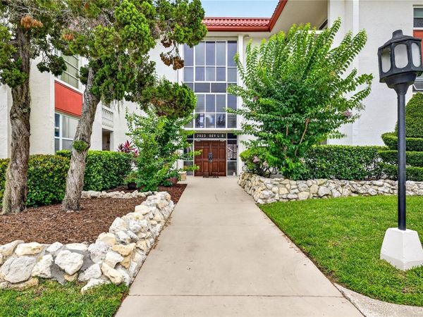 2623 SEVILLE BOULEVARD , Unit 207, CLEARWATER, FL 33764