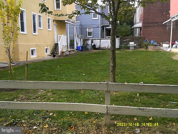 5709 CHESTER AVENUE , PHILADELPHIA, PA 19143