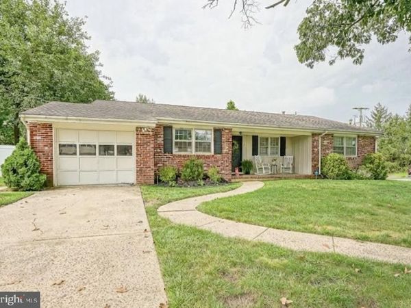2 BROADVIEW AVENUE, BERLIN, NJ 08009
