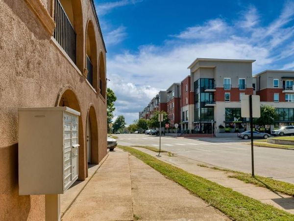 811 S Mesquite Street, Unit 7, Arlington, TX 76010