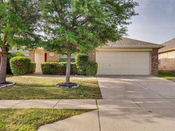 12152 Tacoma Ridge Drive, Fort Worth, TX 76244