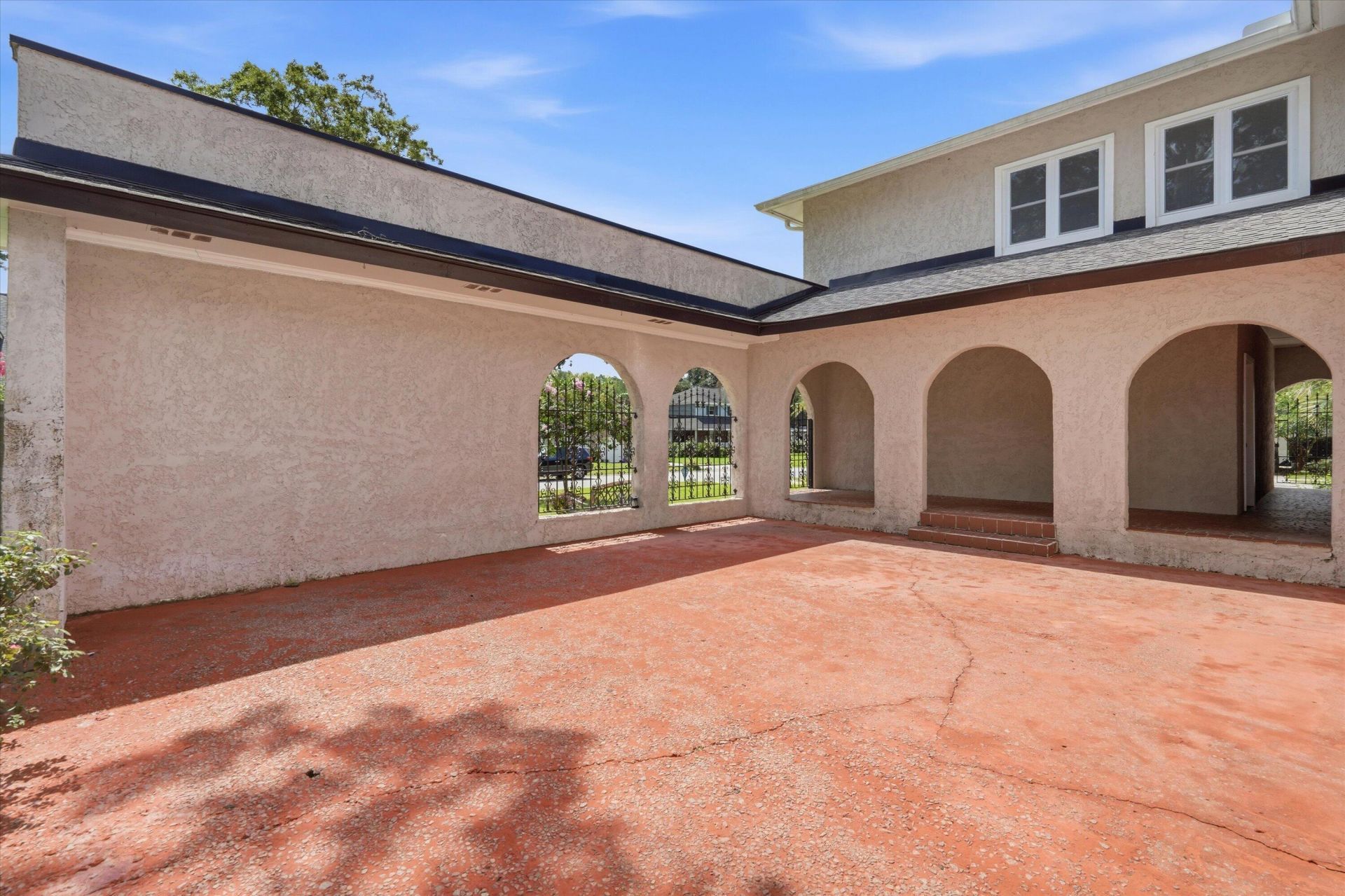 1082 Stonehenge Drive Photo 11