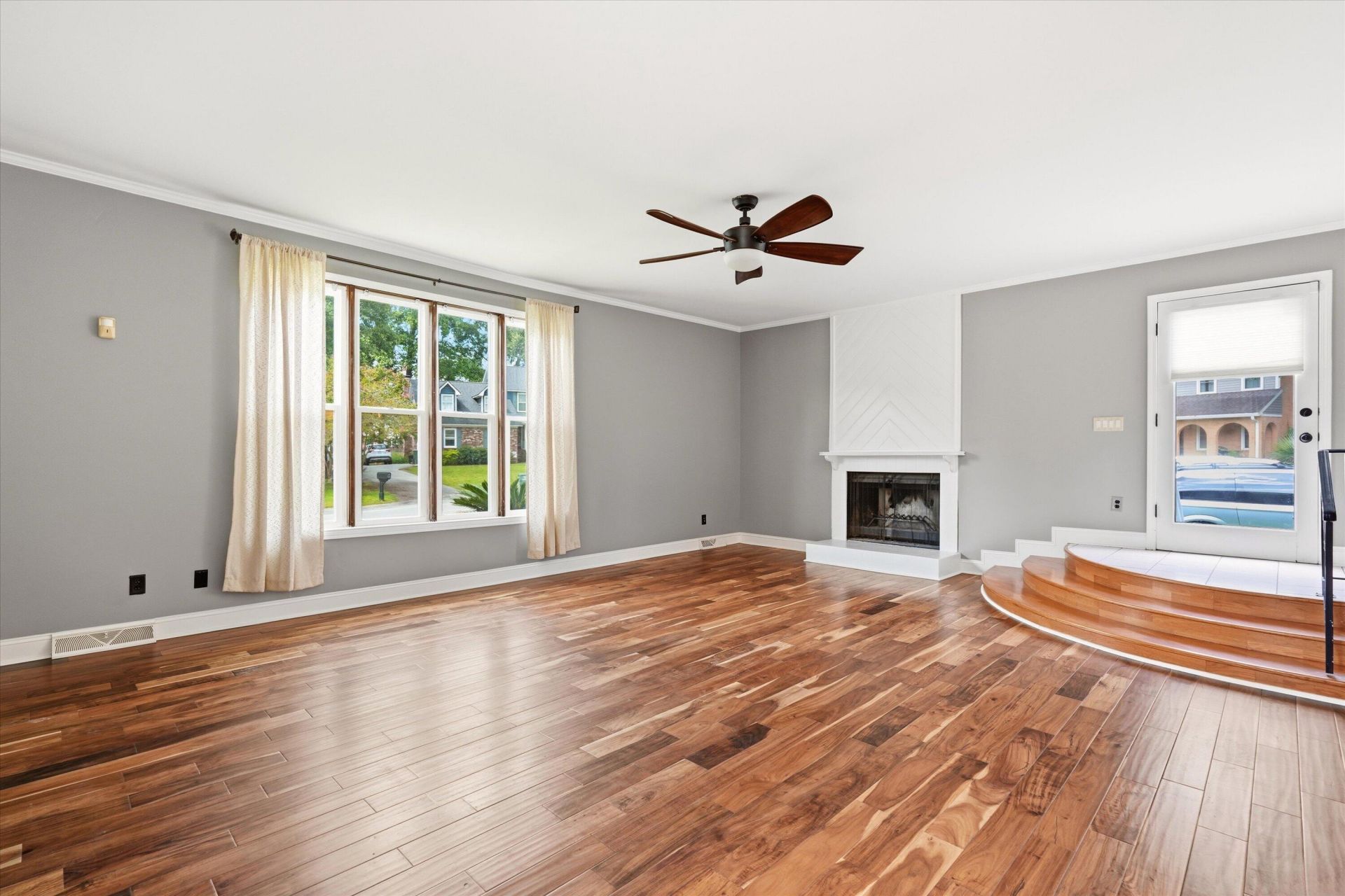 1082 Stonehenge Drive Photo 28